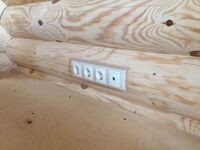 Монтаж розеток в деревянном доме